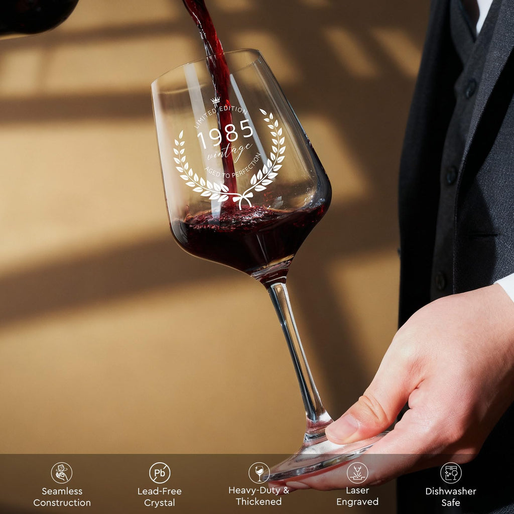 AW BRIDAL Mr and Mrs Wine Glasses, Bridal Shower Wedding Gifts for Couples