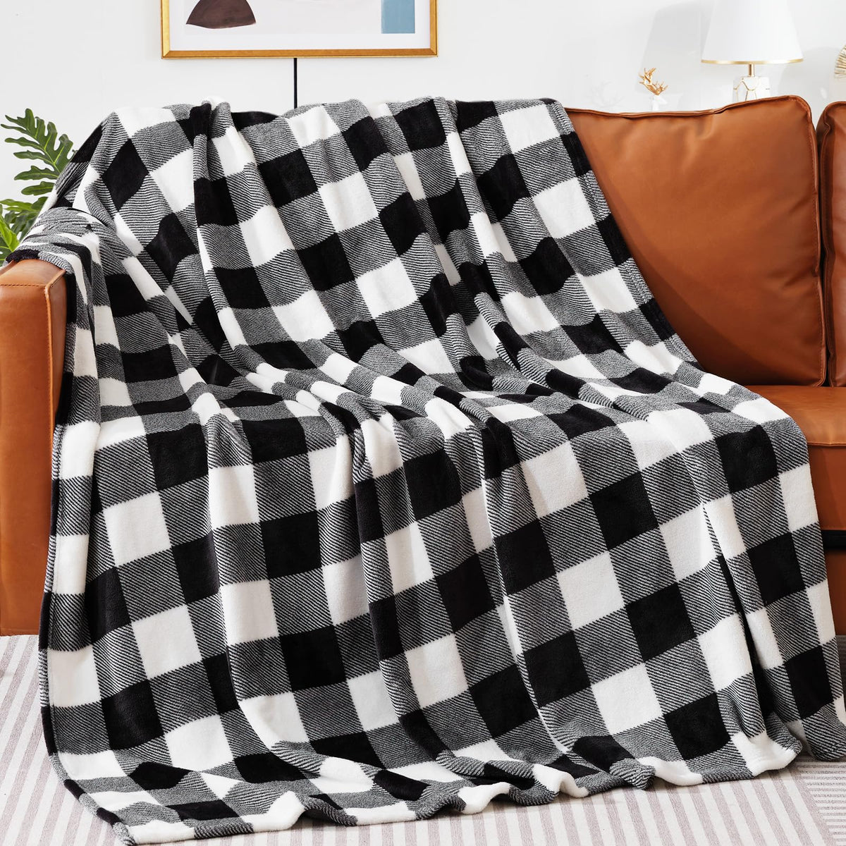 Buffalo Plaid Fleece Throw Blanket for Couch, Sofa & Bed
