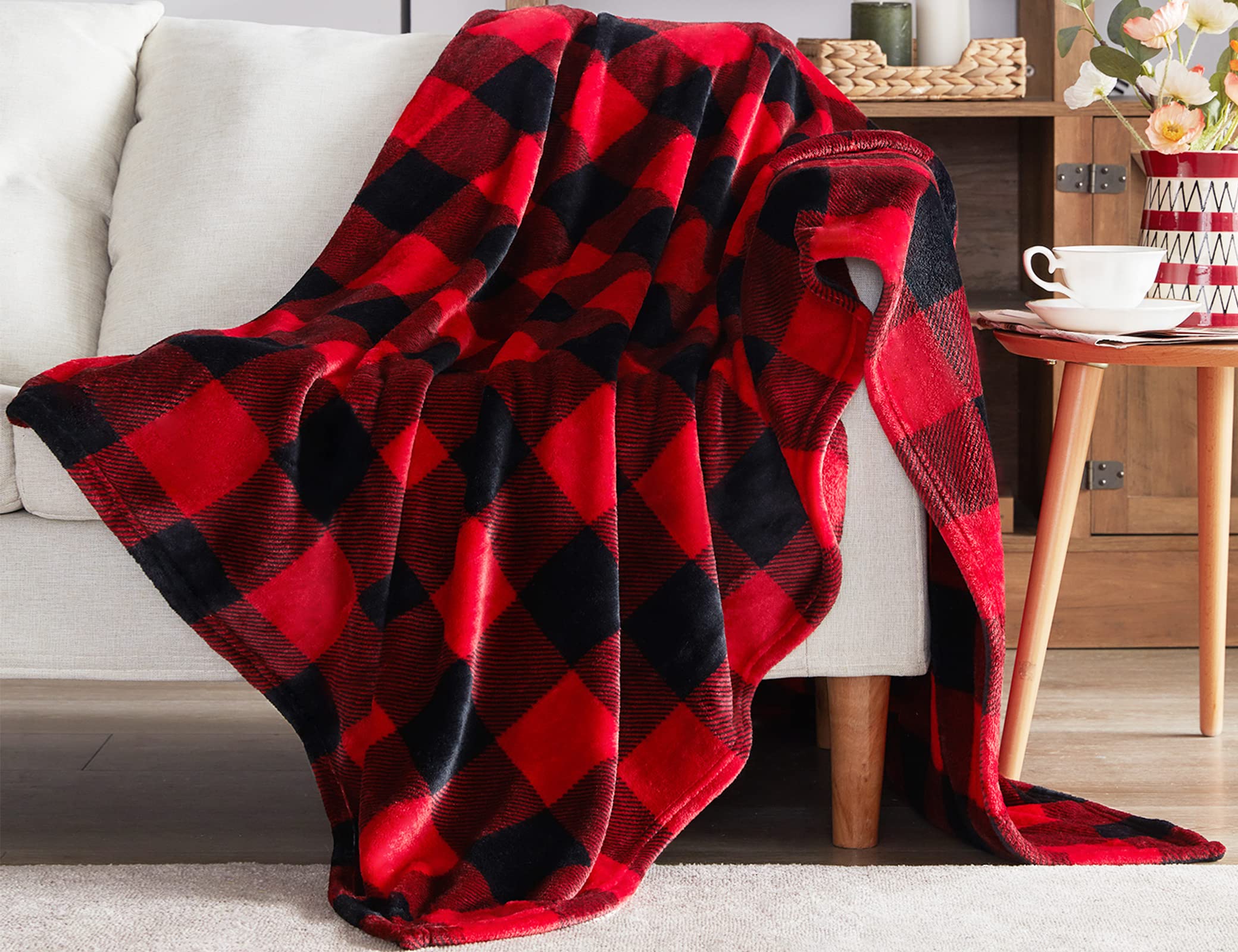 Buffalo Plaid Fleece Throw Blanket for Couch, Sofa & Bed